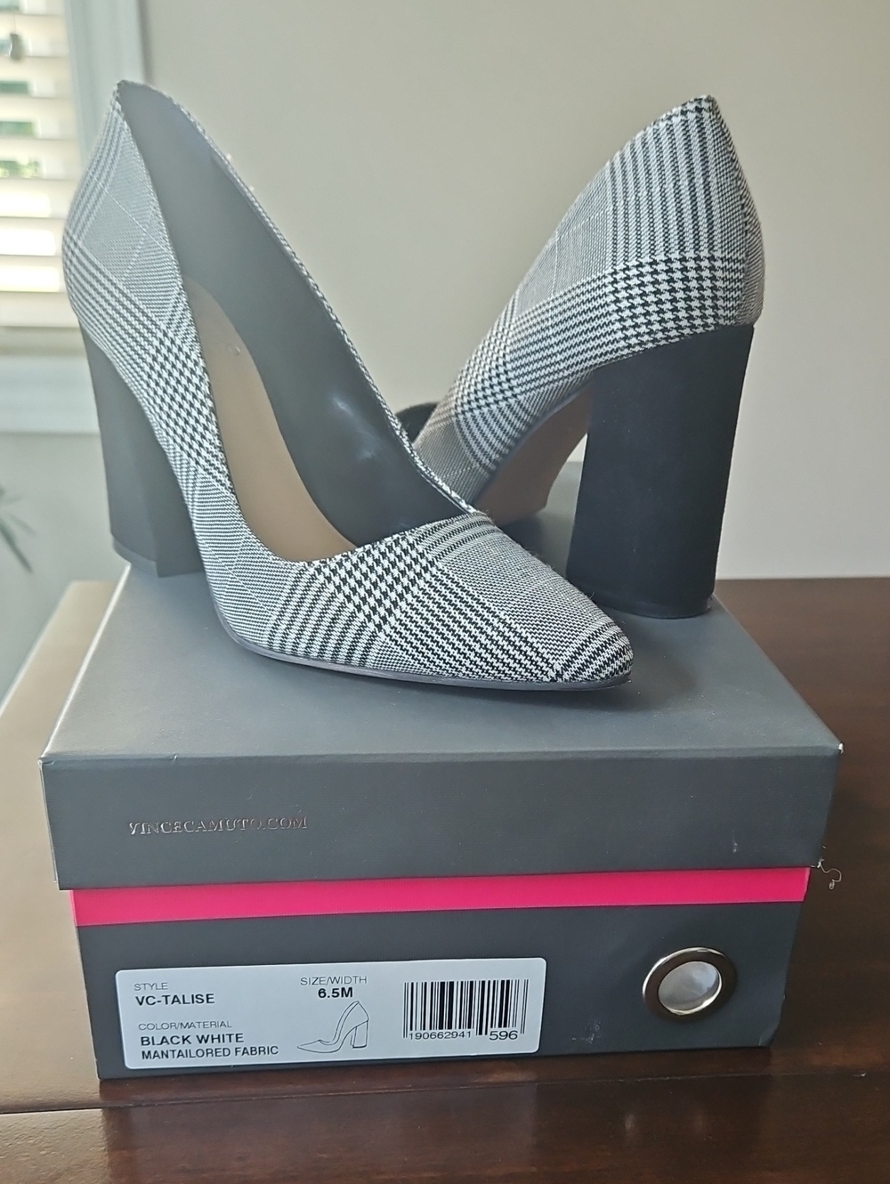 Classic Black & White Plaid Pointed-Toe Pumps - Picture 1 of 4